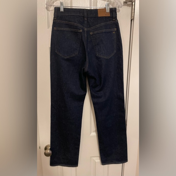 Madewell The Curvy '90s Straight Jean Norman Wash - Picture 7 of 14